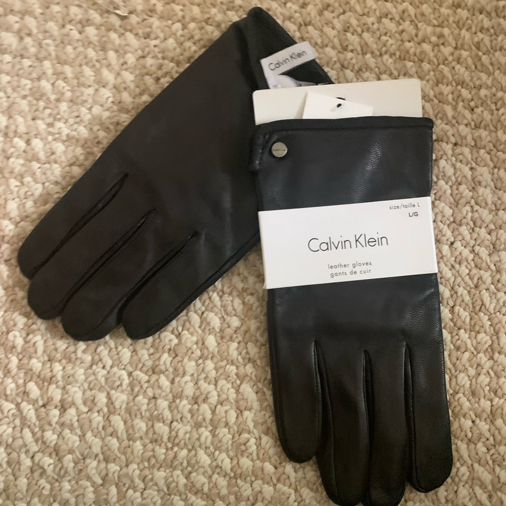 Calvin Klein gloves